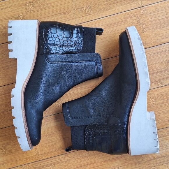 Dolce Vita Huey Lugged Chelsea Ankle Boot Black Exotic Croc size 10 Women's EUC - Picture 4 of 12